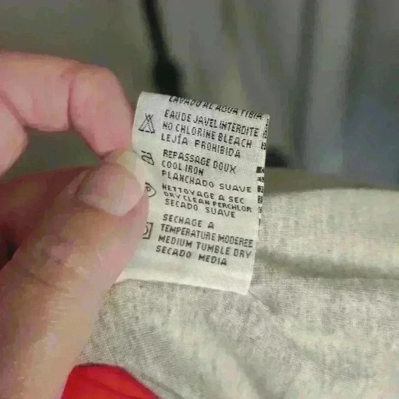 Vintage Red Naf Naf Nylon jacket Size S - Picture 9 of 10